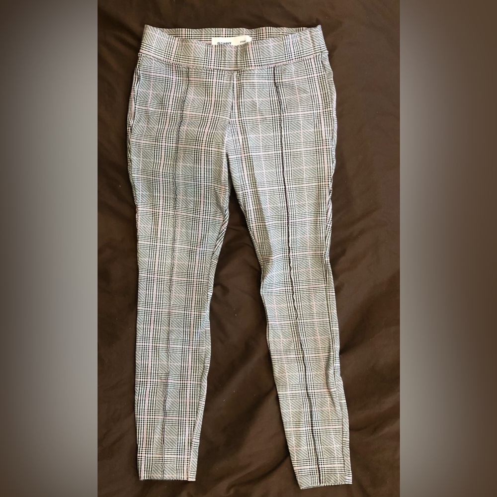 Old Navy - Side zip jeggings.- some Stretch